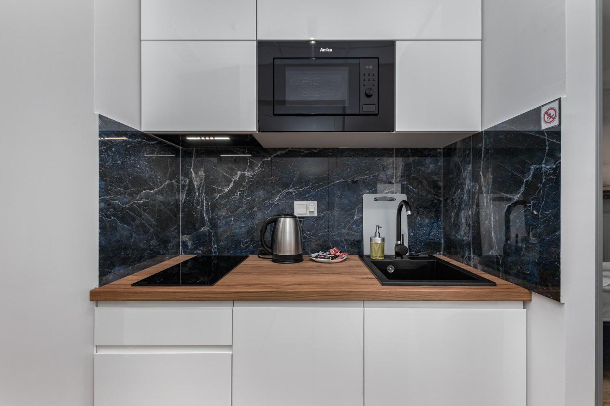 Kasprzaka 29 B-C By Homeprime Варшава Екстер'єр фото